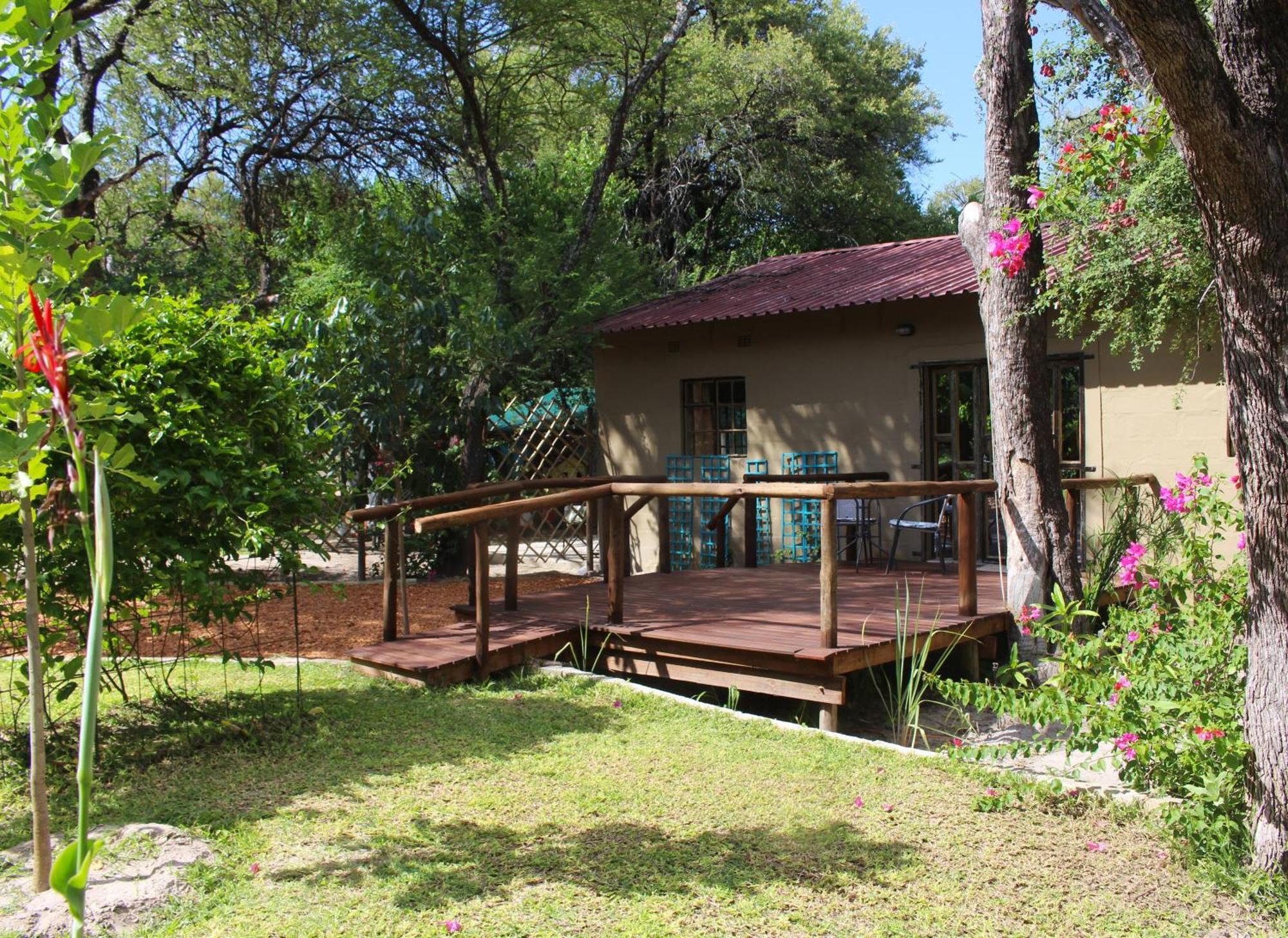 Acacia Cottage Maun ภายนอก รูปภาพ