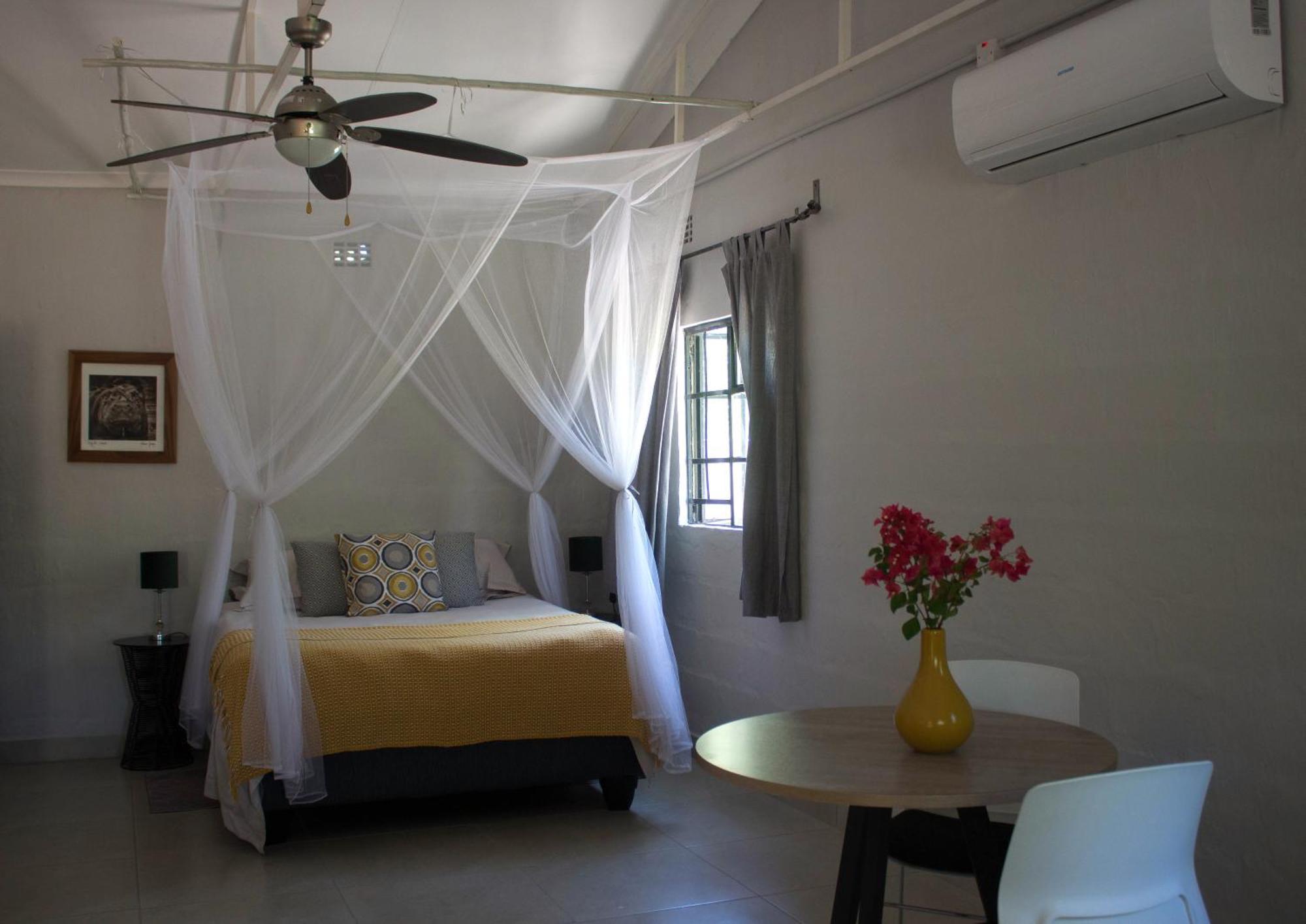 Acacia Cottage Maun ภายนอก รูปภาพ