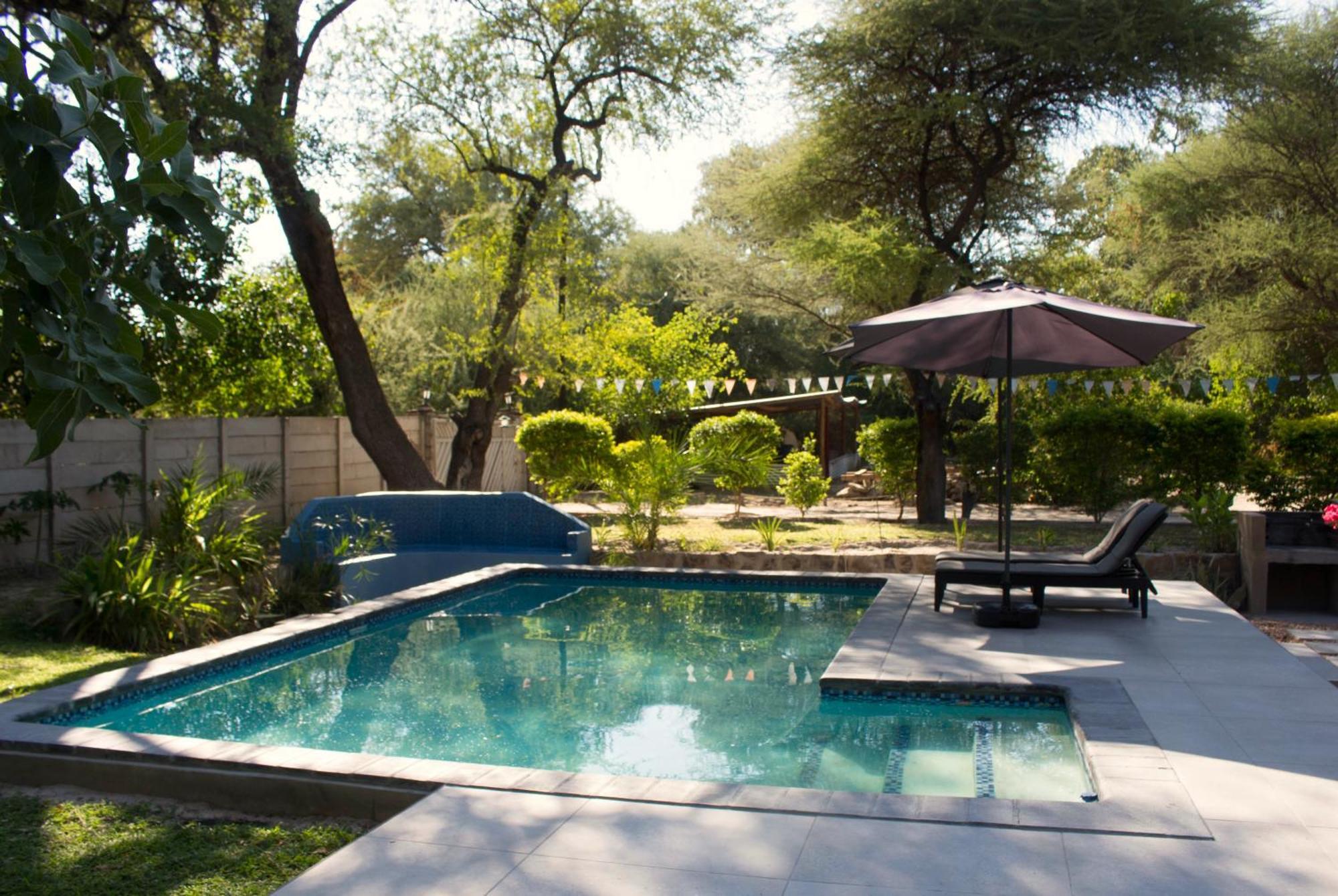 Acacia Cottage Maun ภายนอก รูปภาพ